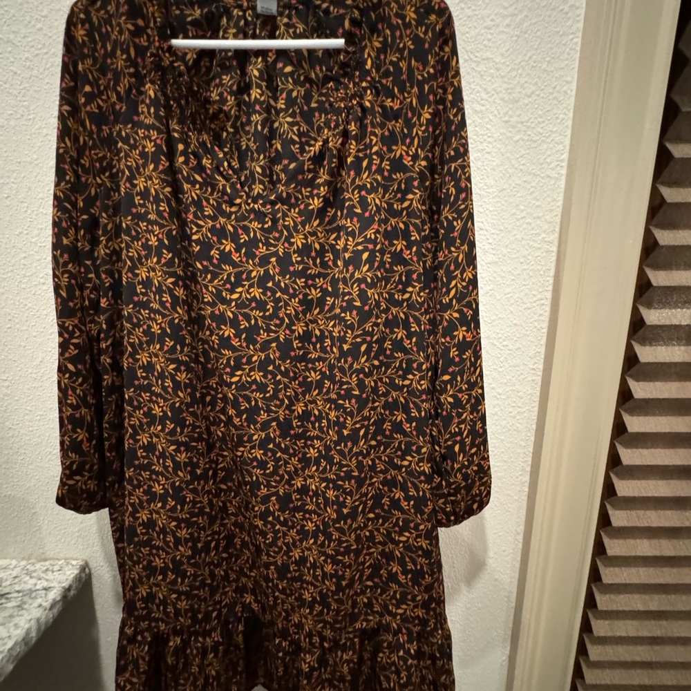 Floral Black and Orange Dress Great Condition
